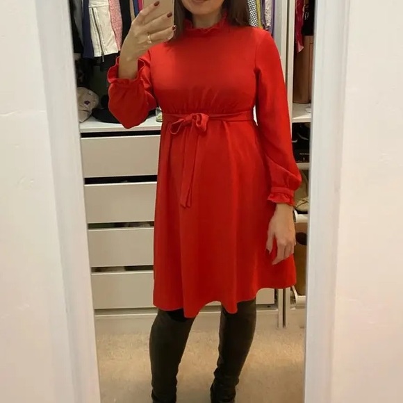 Sail to Sable Red Ruffle Maternity Dress Long Sleeve Waist Tie size 8 Crew Neck - Picture 3 of 10